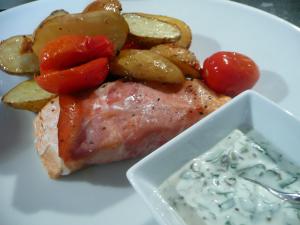 Baked salmon with watercress mayo