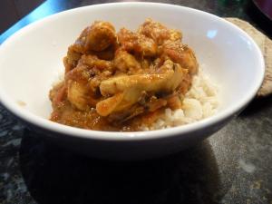 Chicken curry with mango chutney